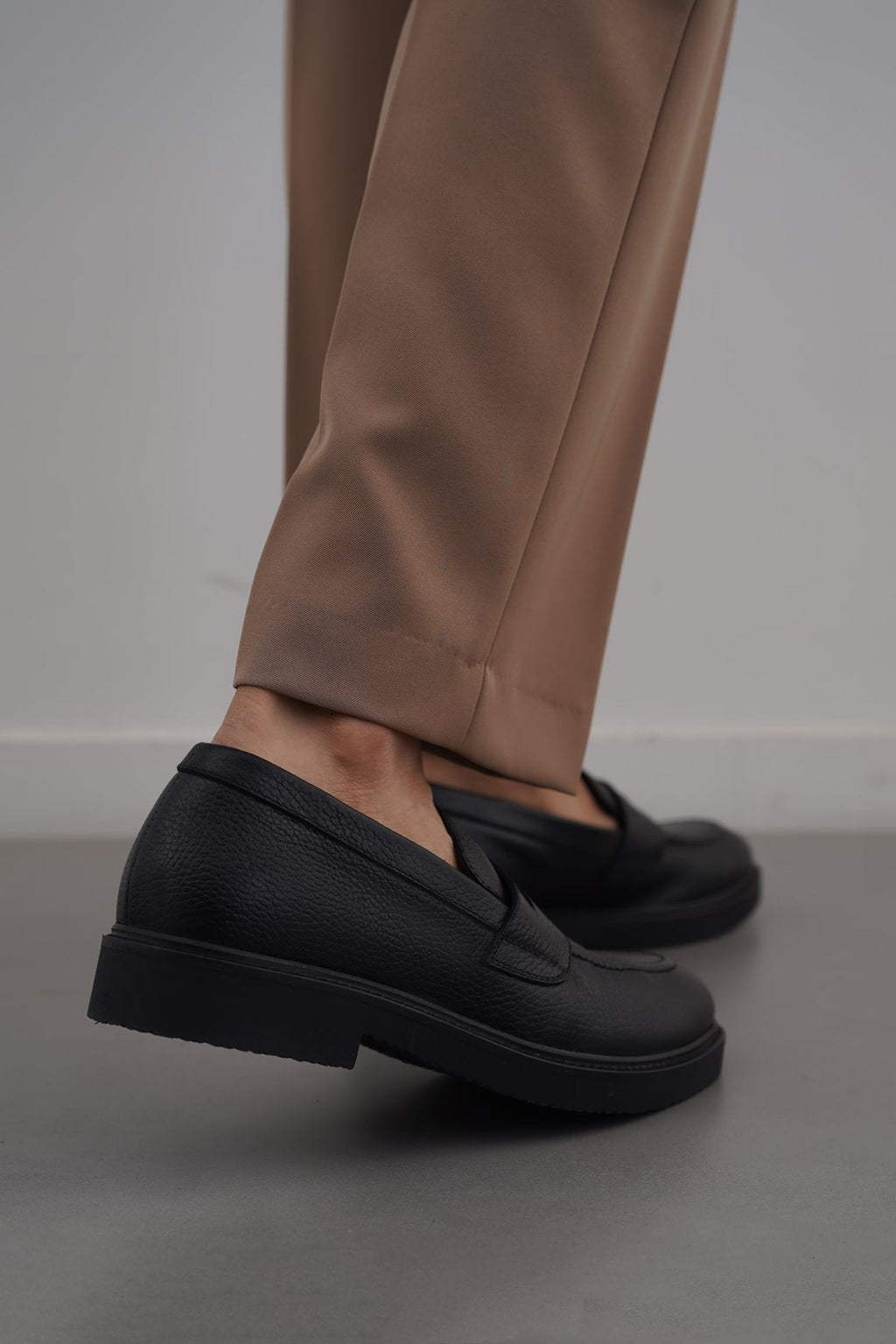 Artigio-02002-CLASSIC LEATHER LOAFERS