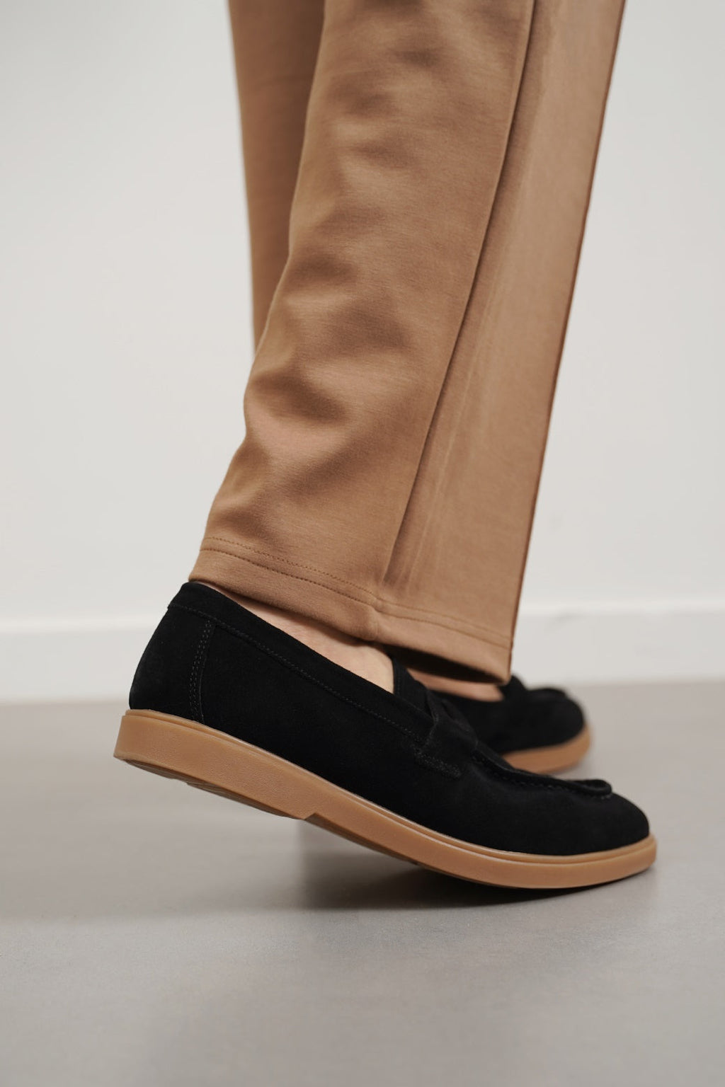 Artigio-02006-SUEDE LEATHER LOAFERS